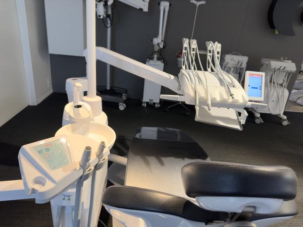 Anthos R7 Continental_4